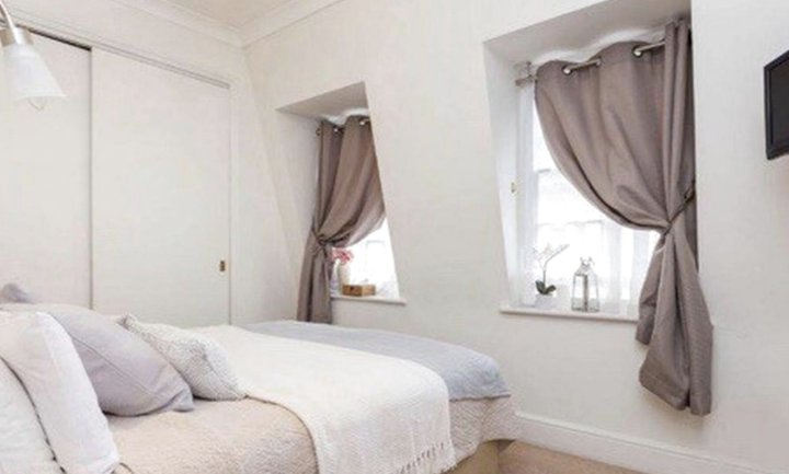2 Bed Serviced Apt in Mayfair