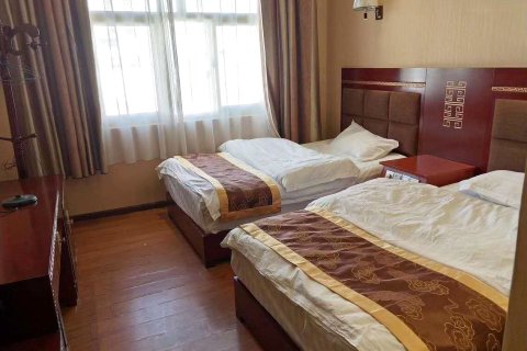 萨嘎县共济宾馆