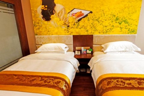 大润酒店(汉阴汽车站店)