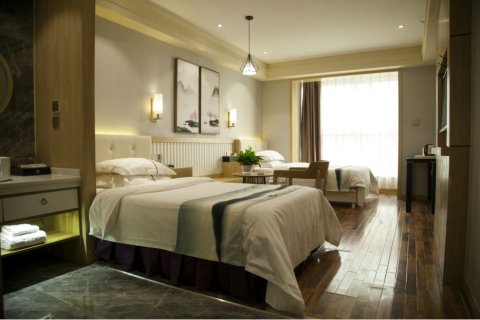 昆仑乐居商务酒店(新乡辉县店)