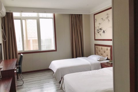 秭归众福江景酒店