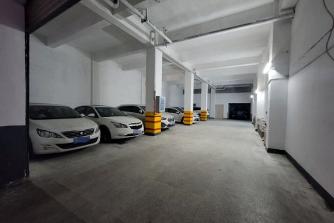 白玉兰酒店(武汉江滩南京路科技馆店)