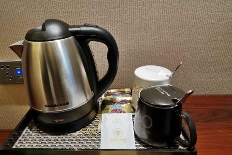 若尔盖途缘天际大酒店