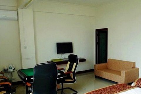 澄迈荣辉商务宾馆