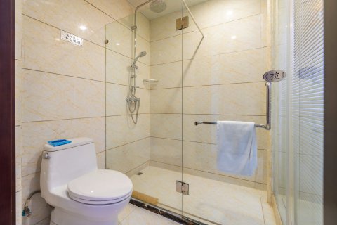 东港润增大酒店