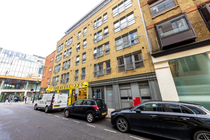 Apartment by Spitalfields & Liverpool Street Station