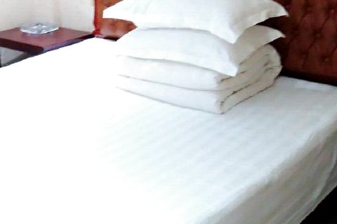 宁安东京城米兰时尚宾馆