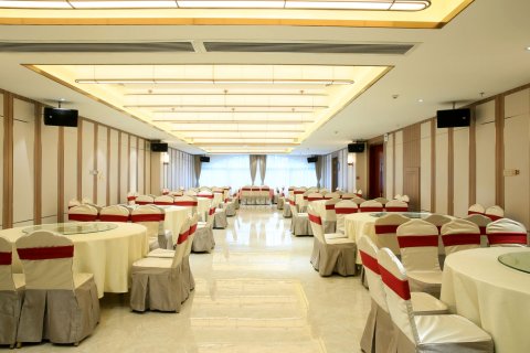 乳泉井柳钢酒店(桂平西山景区店)