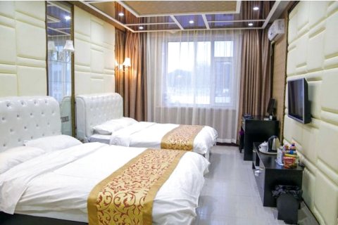 永吉驿家人商务酒店