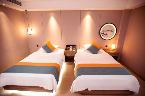 雅安雅都假日酒店