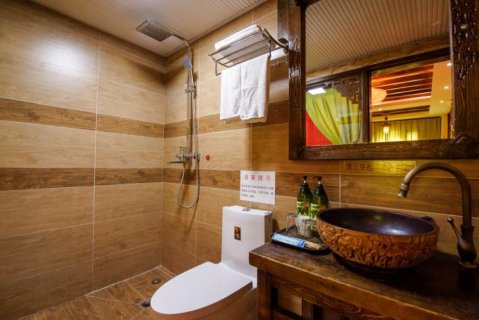 江尚·小桥流水客栈(丽江古城大水车店)