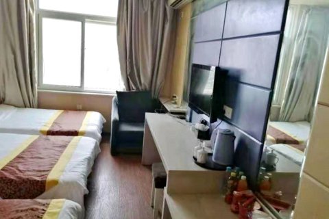 渑池克雷斯订宾馆