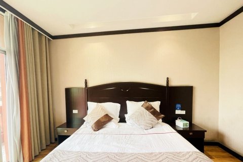 普定通源经典商务酒店