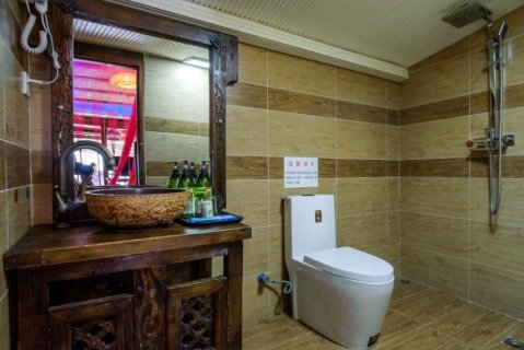 江尚·小桥流水客栈(丽江古城大水车店)