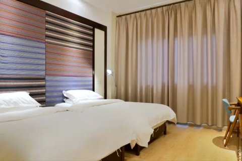 林芝峰行驿藏泊花园酒店