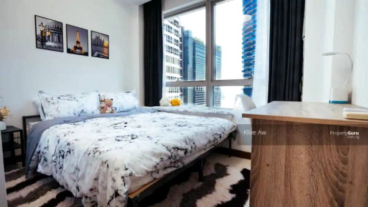 Lovely queens bedroom with good view at citycentre