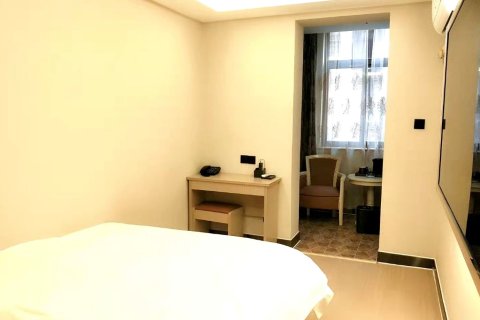 万家连锁宾馆(滕州北辛路店)