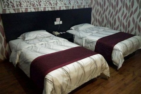 喆·咖酒店(霸州李少春大剧院店)