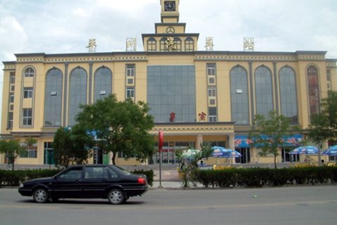 伊川新友谊网络宾馆