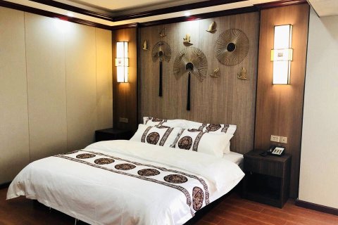 赤壁亚龙湾商务大酒店(高铁站店)