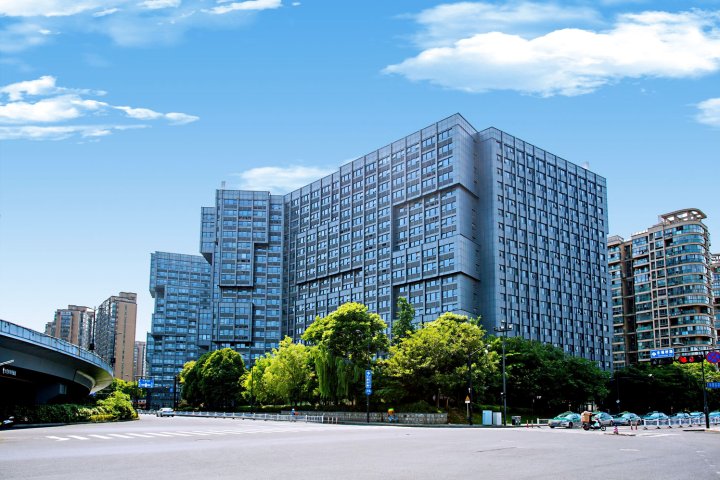 杭州鸿菲酒店公寓(火车东站西广场店)