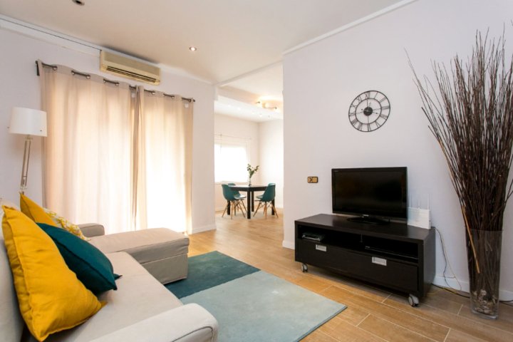 3 Bedroom Apartment in the Heart of Barcelona