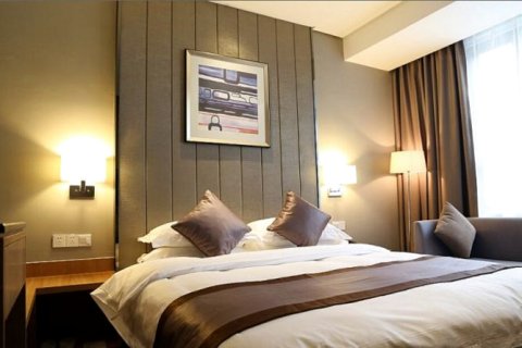 信阳橙子精品酒店(和美广场店)