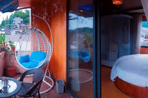 凤凰我行我宿客栈