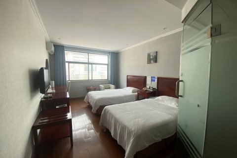 固始银博大酒店(国源购物中心陈元光广场店)