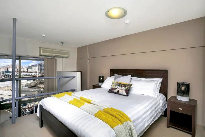 SX504 - Loftstyle One Bedroom in the Heart of CBD