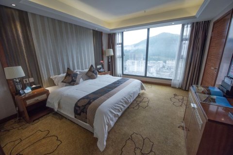 通江城市之星酒店