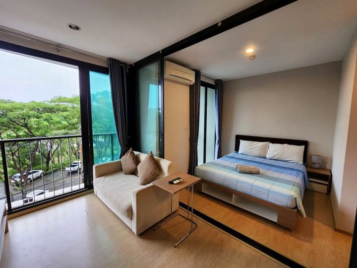 A brand new apartment in laguna63