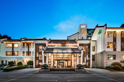 九华山聚龙大酒店