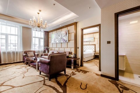 额尔古纳红水泉大酒店