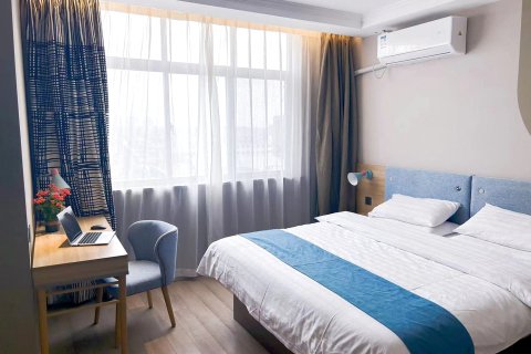 宝应金鹰大酒店(叶挺路店)