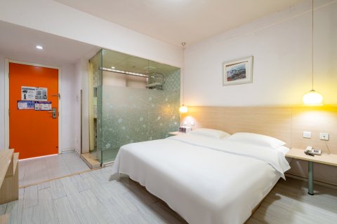 旅行者佳园酒店连锁(五一路地铁站店)