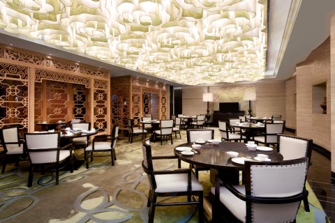 汕头龙光喜来登酒店