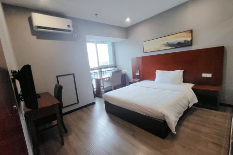 7天酒店(重庆龙头寺火车北站高铁站店)