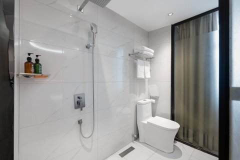 蓝海智能酒店(醴陵润鲨奥特莱斯店)