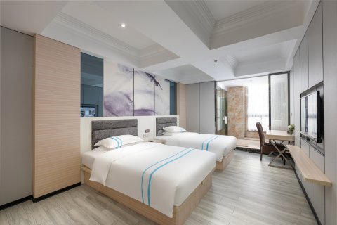 蓝海智能酒店(醴陵润鲨奥特莱斯店)