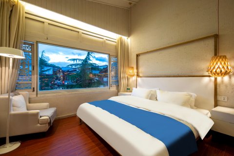 香格里拉鹿鸣湾酒店(独克宗古城店)