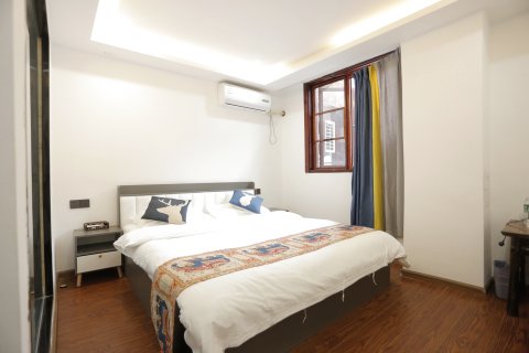 西双版纳清禾酒店(告庄星光夜市店)