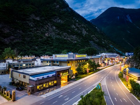 润都国际温泉酒店(九寨沟景区店)