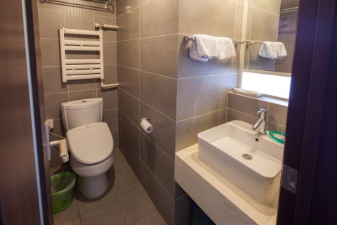 宜客宜家酒店(大连东北财经大学高新万达店)