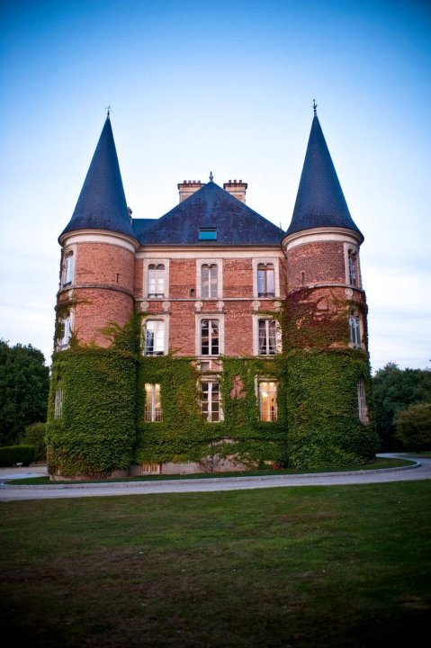 Chateau D Apigne