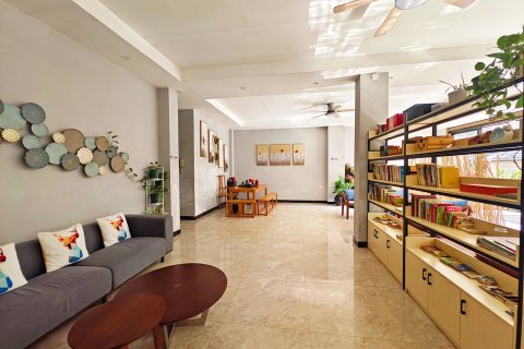 黄姚古镇蓝雪花开客栈