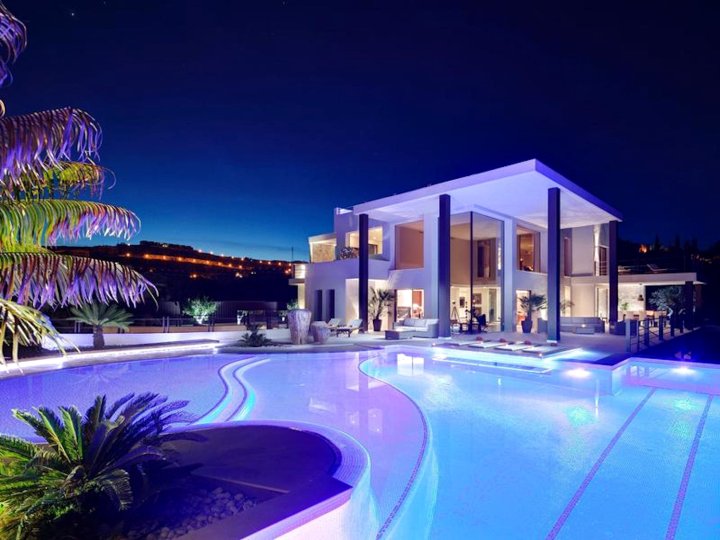 Contemporary Villa, Golf La Alqueria, Benahavis, Marbella