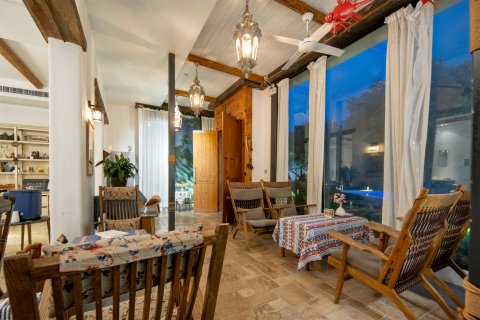 莫干山十八迈温泉度假酒店