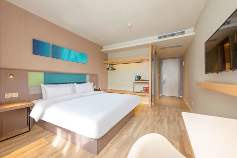 如家商旅酒店(广州番禺长隆厦滘地铁站店)