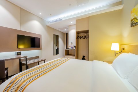 如家精选酒店(杭州西湖解放路店)